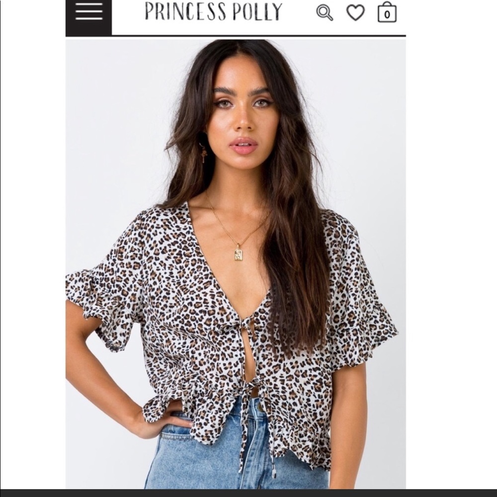 Very cute blouse ! Worn once